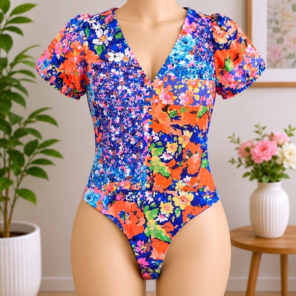 NWT AFRM Bodysuit Womens XS Multi Color Floral Patchwork V-Neck Puff Sleeve